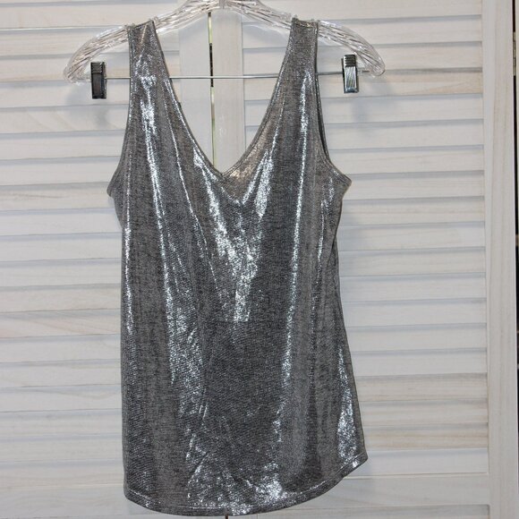 White House black market silver metallic stretch tank top XS - Picture 3 of 5